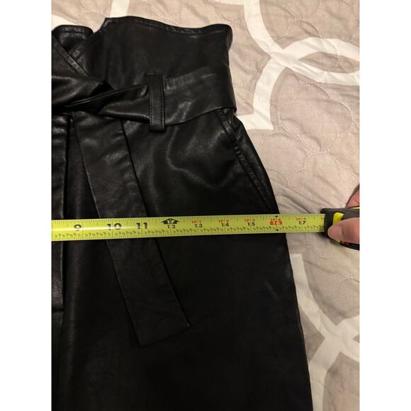 Bardot Debbie Textured Faux Leather Pants XS 4 High Waist Ankle - Picture 10 of 10